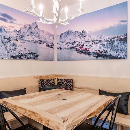 Fully Renovated! St Anton #17 Ski In Ski Out 1 Bedroom 1 Bathroom Condo! Sleeps Up To 4! Mammoth Lakes Eksteriør billede