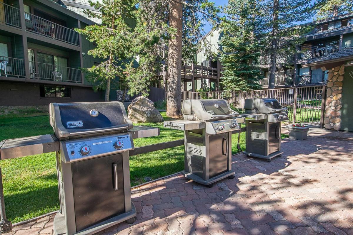 Fully Renovated! St Anton #17 Ski In Ski Out 1 Bedroom 1 Bathroom Condo! Sleeps Up To 4! Mammoth Lakes Eksteriør billede